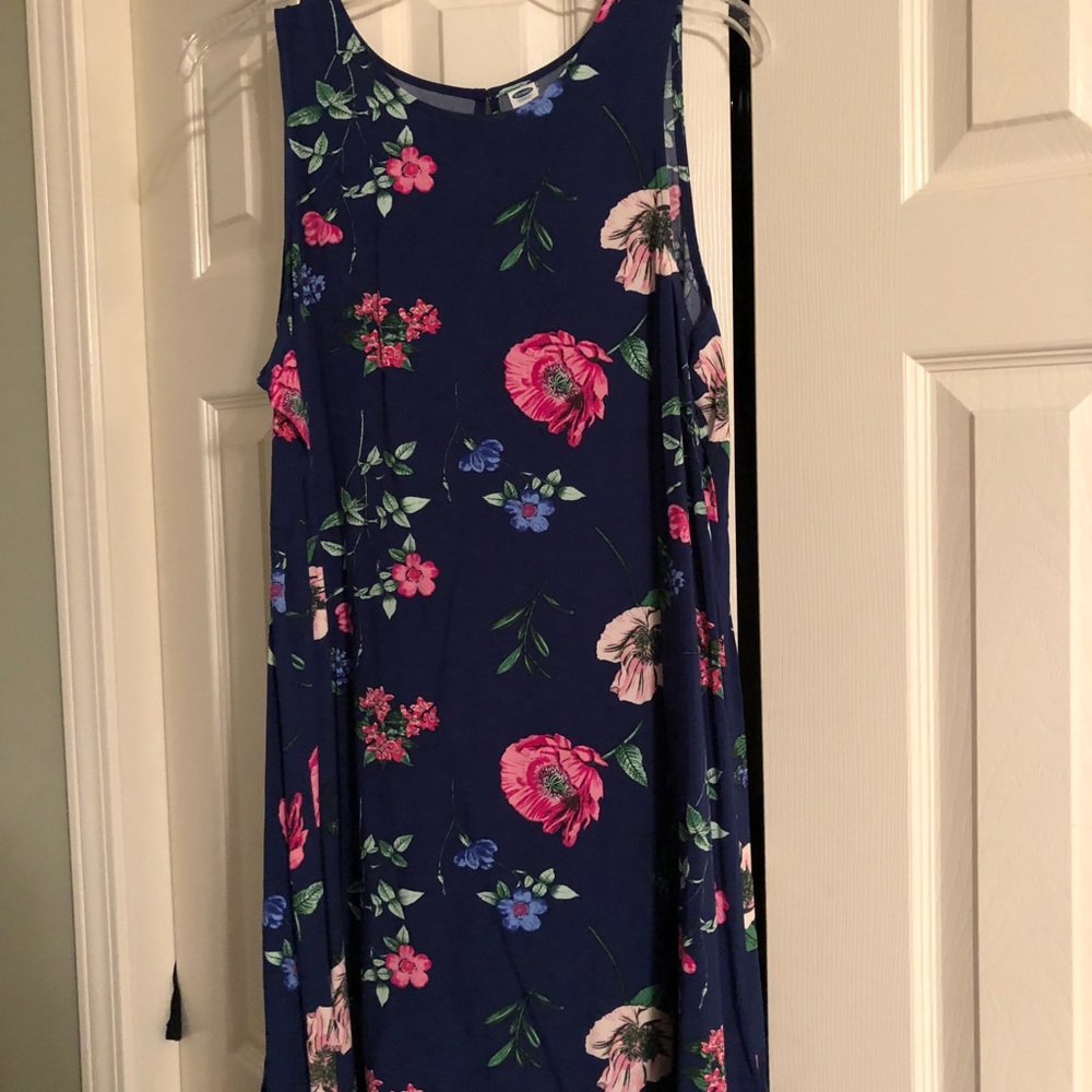 Old Navy multi-colored navy blue dress